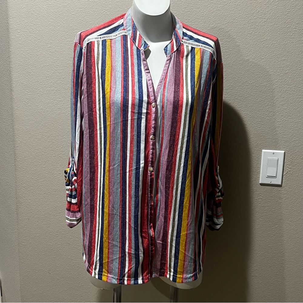 Eden and olivia striped short sleeve button up shirt
